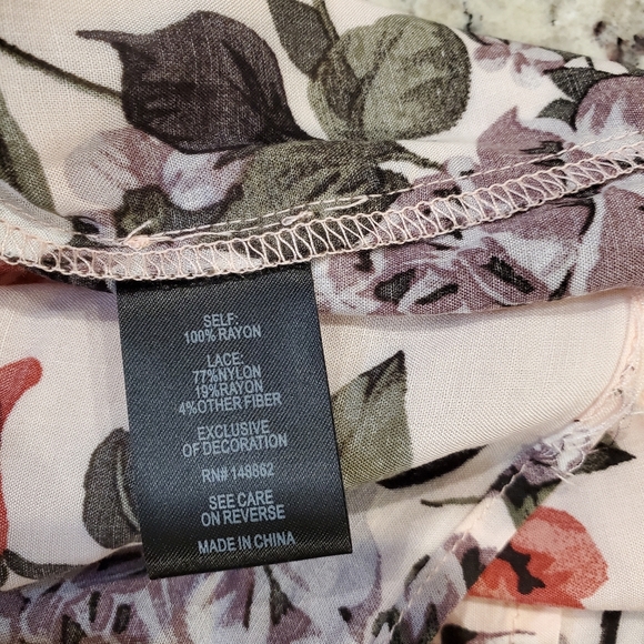 Torrid Tank - Picture 7 of 8